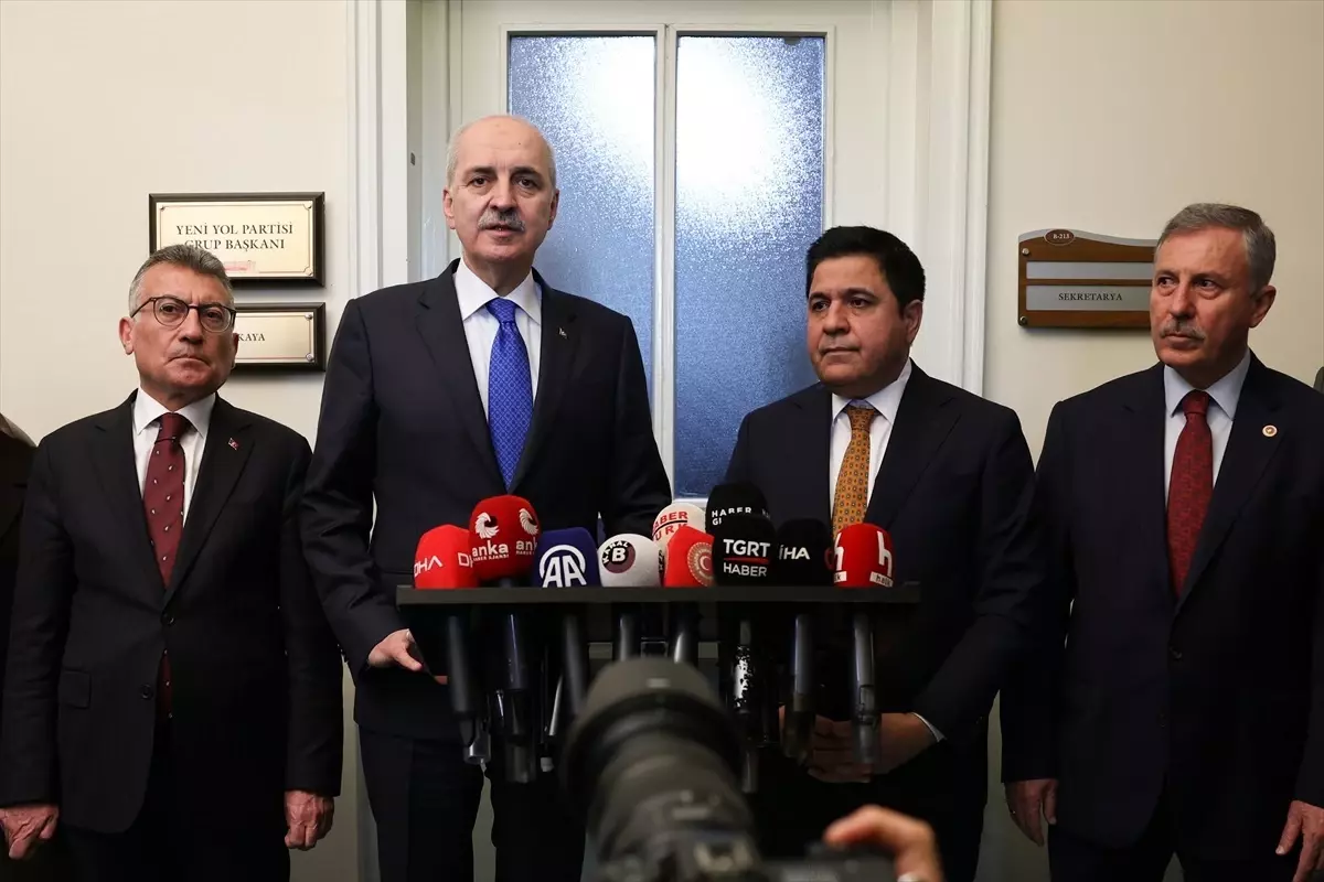TBMM Başkanı Kurtulmuş, Yeni Yol Partisi TBMM Grubu'nu ziyaret etti Açıklaması