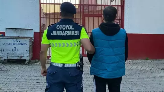 İzmir'de Terör Şüphelisi Yakalandı