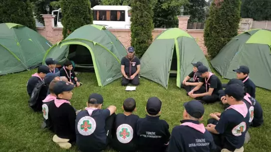 Akyazı'da İzci Kampı Başarıyla Gerçekleşti