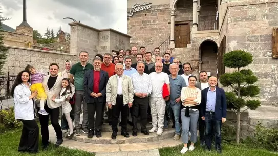 Başkan Büyükkılıç, Hekimlerle ve Öğretmenlerle Bir Araya Geldi