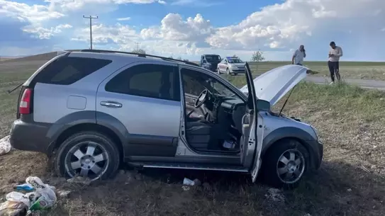 Kulu'da SUV Aracın Takla Atması Sonucu 2 Yaralı