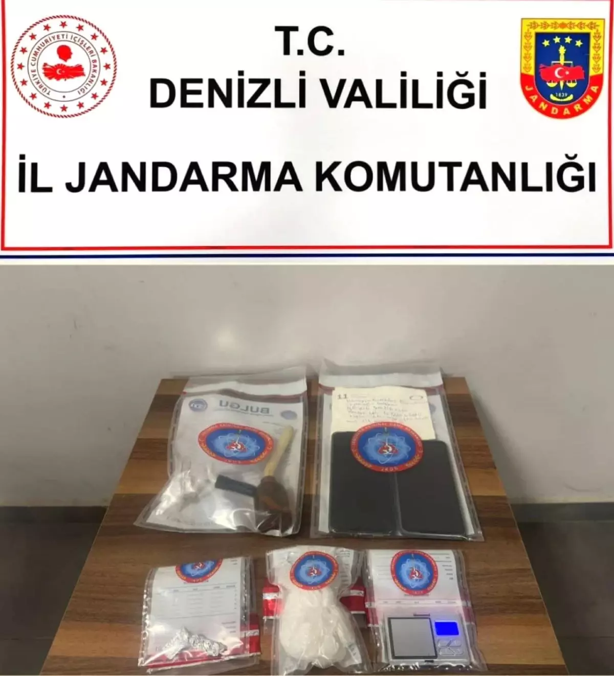 Denizli'de Uyuşturucu Operasyonu: 2 Gözaltı