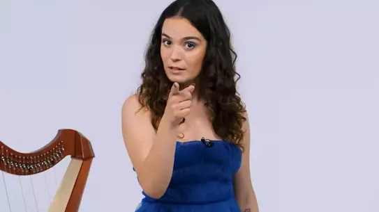 Aslı Bekiroğlu, 9 Saatlik Ameliyat Sonrası 'Yaşıyorum Şükür' Mesajı Verdi