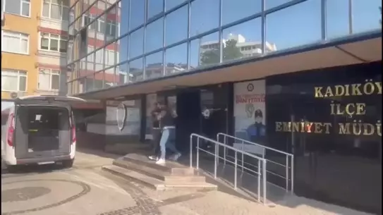 Kadıköy'de Boşanmış Eşler Arasında Kavga