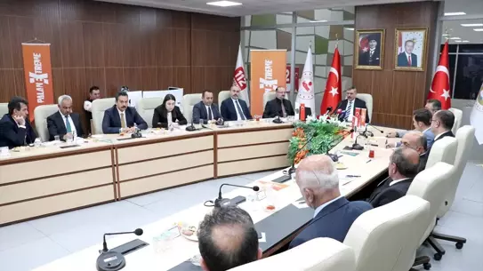 Erzurum'da Uluslararası Macera Yarışması