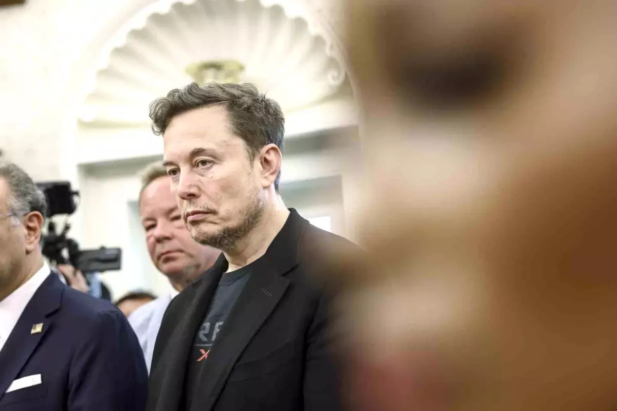 Musk'tan Trump'a Sert Eleştiri