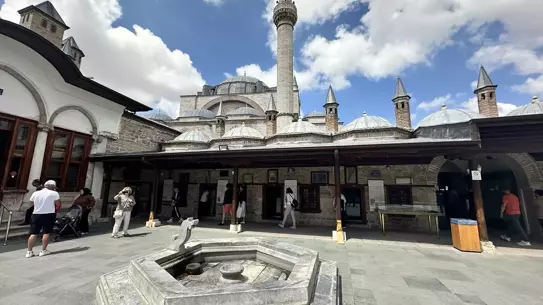 Mevlana Müzesi'ne Yoğun Ziyaret!