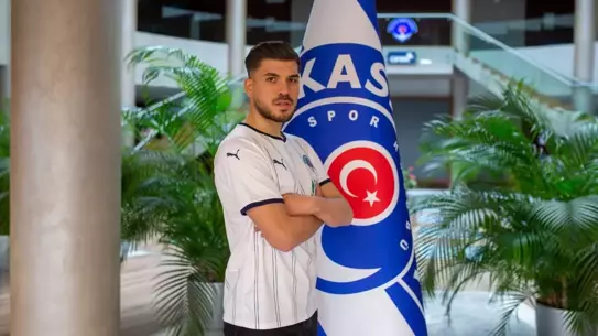 Gökhan Gül'e İlgiler Artıyor