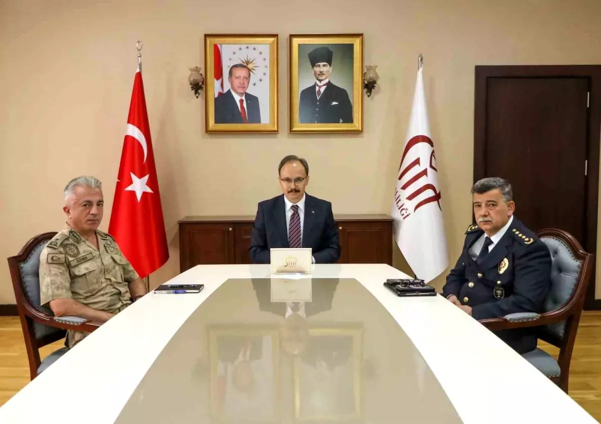 Siirt'te Güvenlik Toplantısı Yapıldı