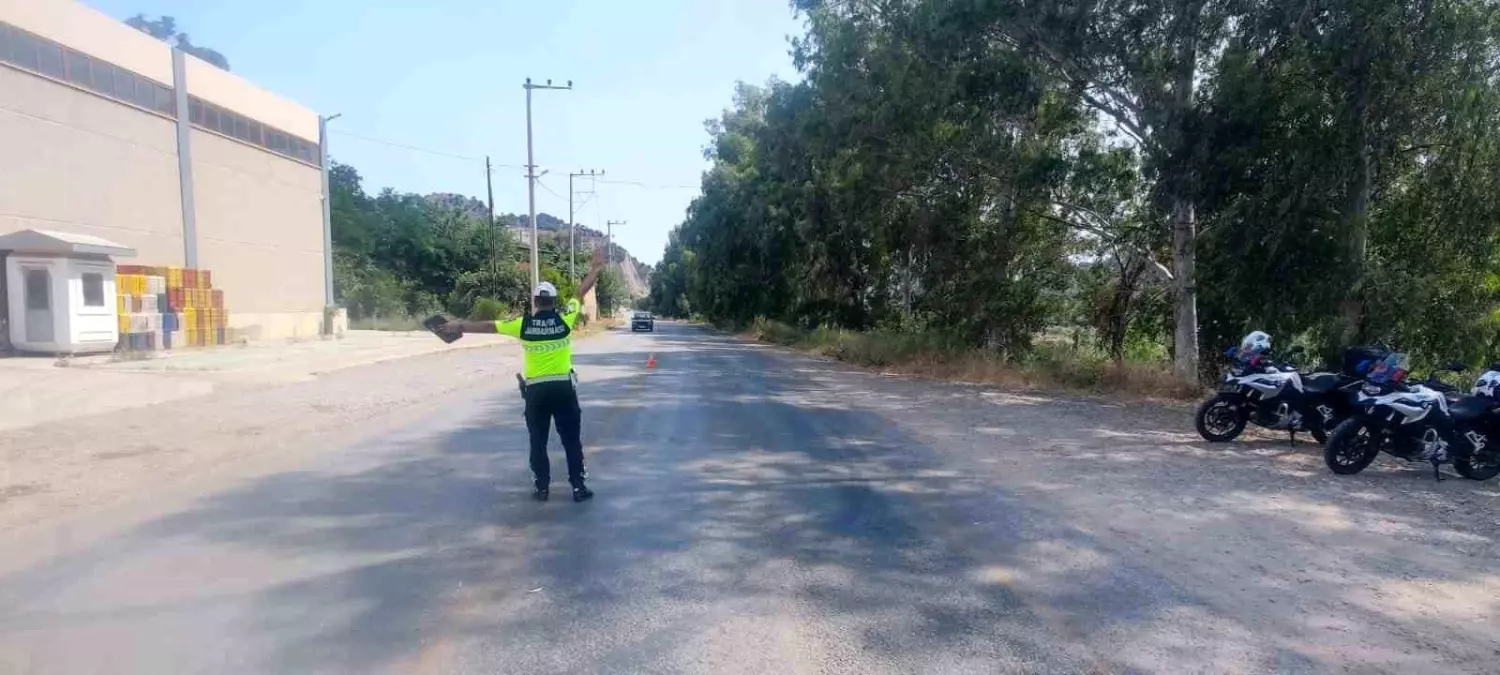 Aydın'da Huzurlu Sokaklar Uygulaması: 9 Aranan Yakalandı
