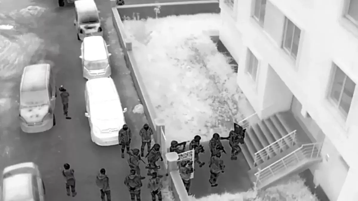 Erzurum'da FETÖ Operasyonu: 20 Gözaltı