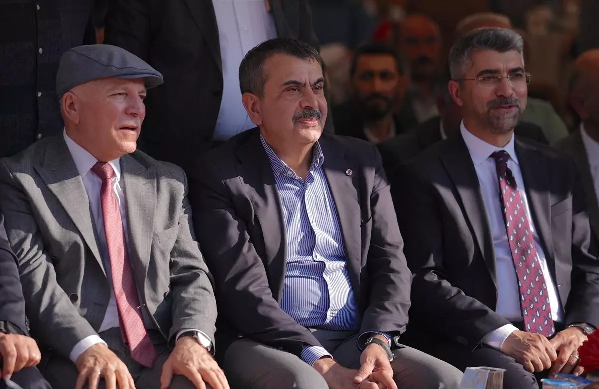 Milli Eğitim Bakanı Tekin, partisinin Erzurum bayramlaşma programında konuştu Açıklaması