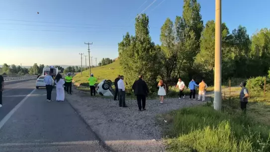 Sivas'ta Kaza: 3 Yaralı
