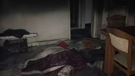 Gebze'de Apartman Yangını: 2 Kişi Dumandan Etkilendi