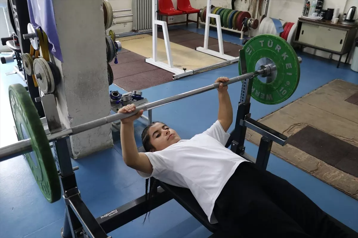 Rümeysa'nın Halter Hedefleri