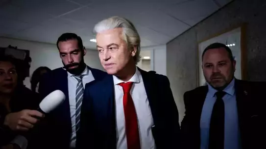 Hollanda'da Koalisyon Hükümeti Dağıldı, Seçimlerin Tarihi Belli Oldu