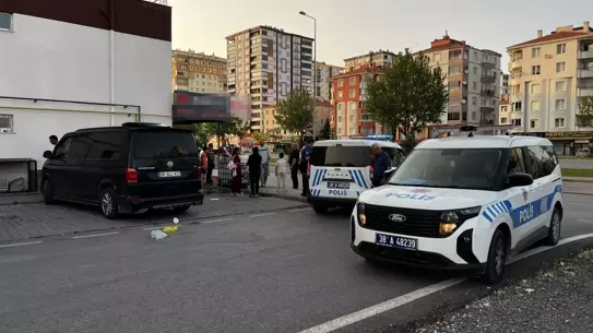 Kasap Elini Kıyma Makinesine Kaptırdı