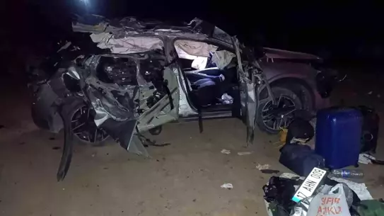 Tunceli'de Uçuruma Yuvarlanan Araçta 4 Yaralı