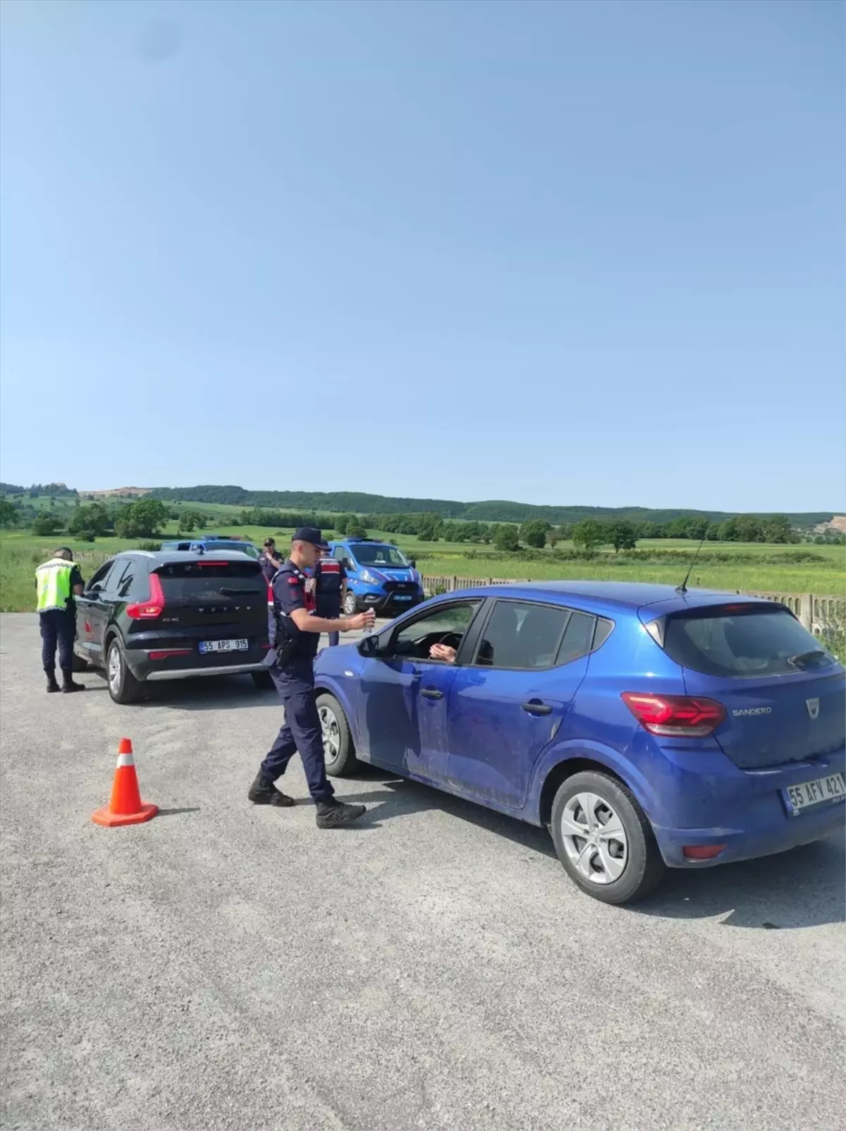 Trafik Denetimlerinde Lokum İkramı