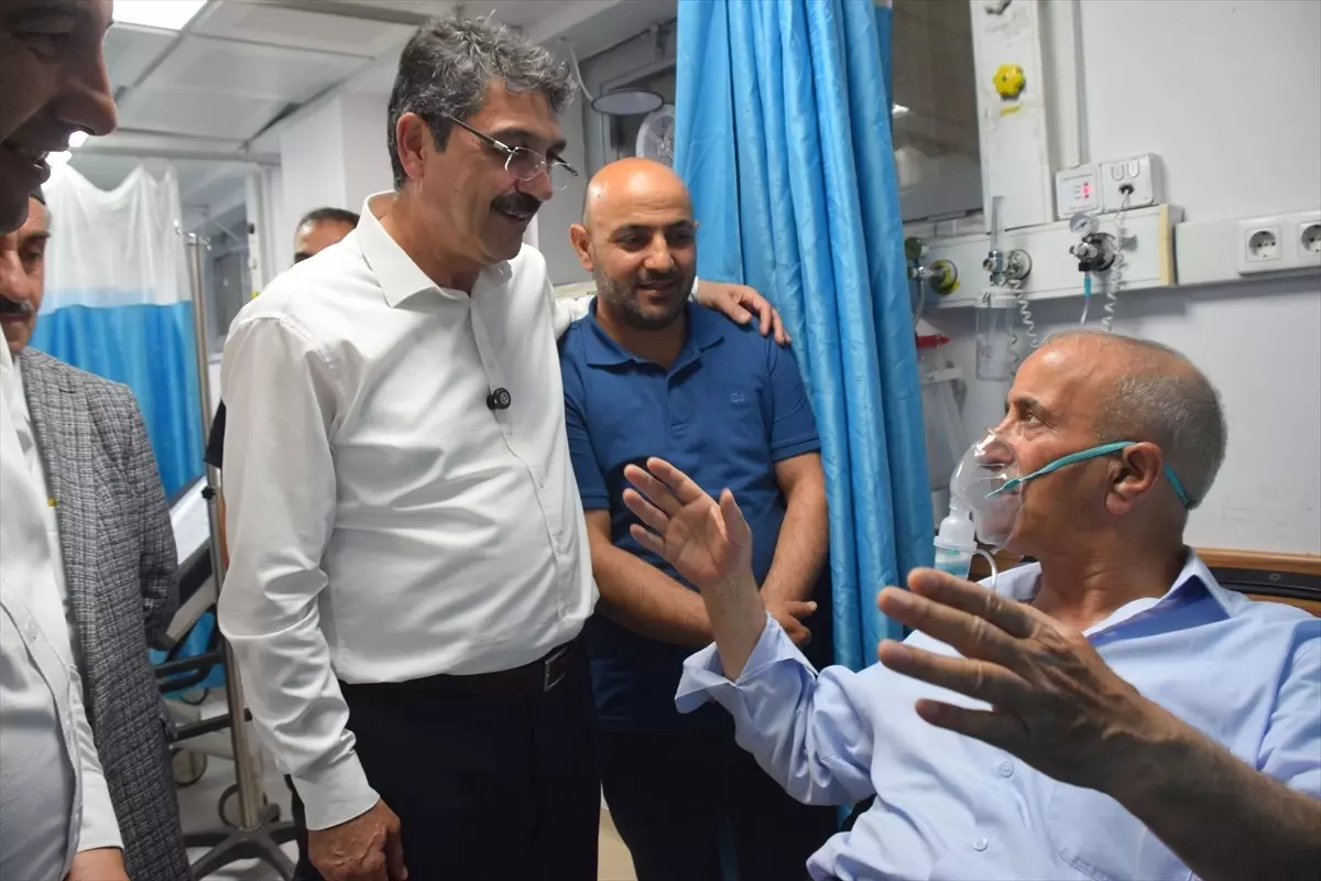Nasıroğlu'ndan Hastalara Bayram Ziyareti