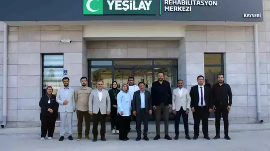 Kayseri'de Yeşilay Rehabilitasyon Merkezi'ne Ziyaret