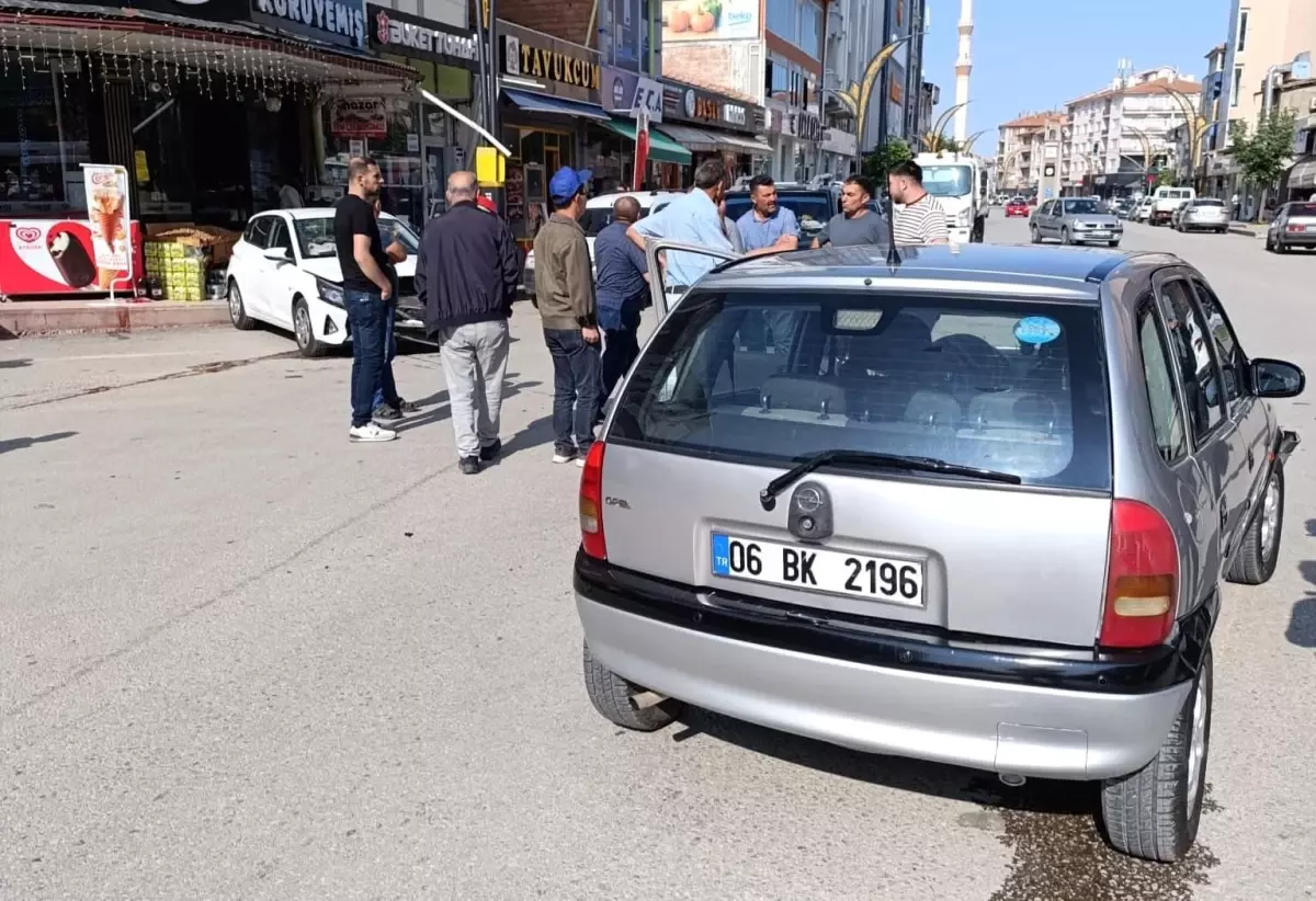 Çorum'da Kaza: 3 Yaralı