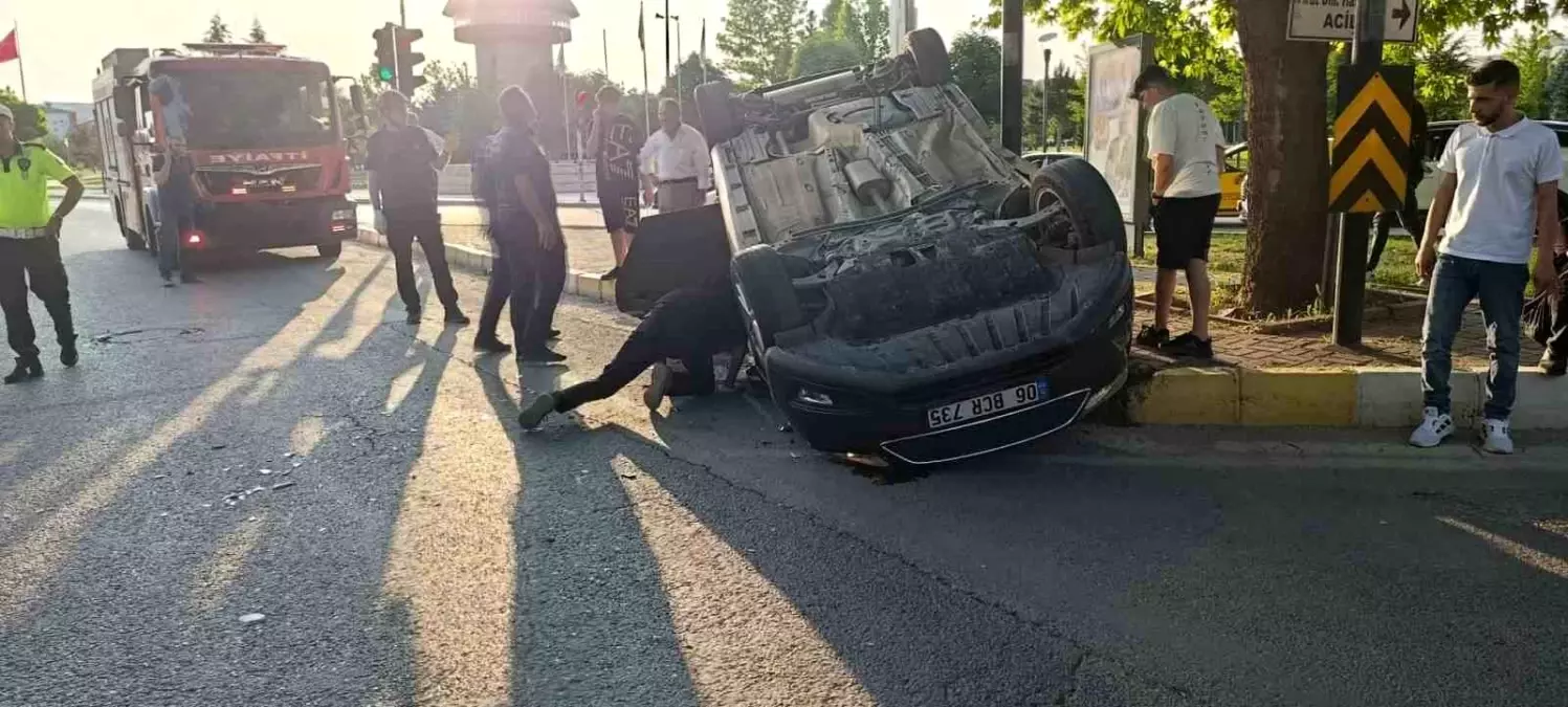Elazığ'da Kaza: İki Yaralı