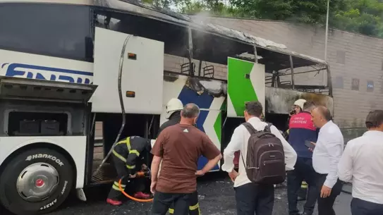 Ordu'da Otobüs Yangını: Yolcular Tahliye Edildi