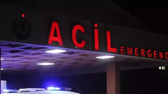 Tartışma silahlı kavgaya dönüştü! Biri polis 2 kişi yaralandı