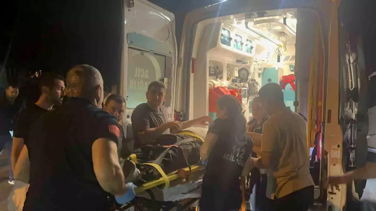 Gazipaşa'da Motosiklet Kazası: Sürücü Ağır Yaralı