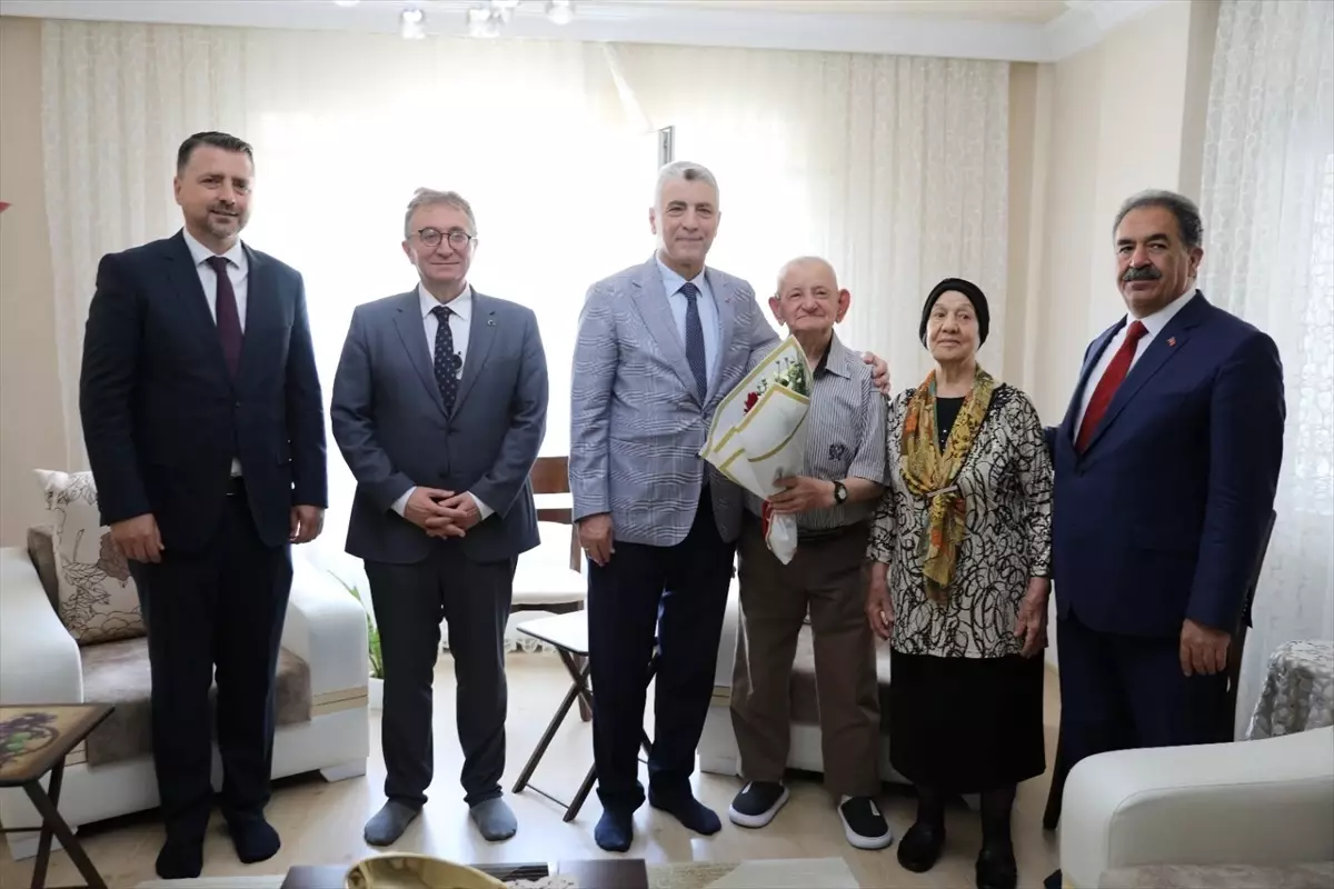 Ticaret Bakanı Bolat, Tekirdağ'da gazileri ve şehit ailesini ziyaret etti