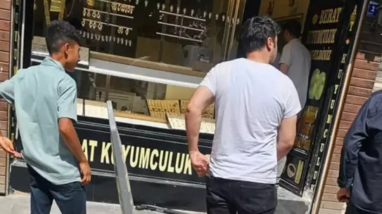 Kuyumcu Soygunu Girişiminde Kaçış