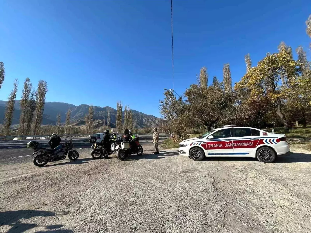 Erzurum'da Trafik Denetimleri: 24 Bin Araç Kontrol Edildi