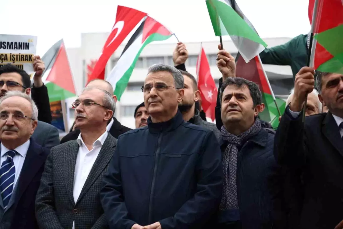 İlkadım Belediye Başkanı'ndan Gazze'ye Yardım Gemisine Tepki